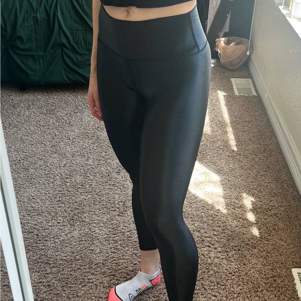Alo black shiny leggings
